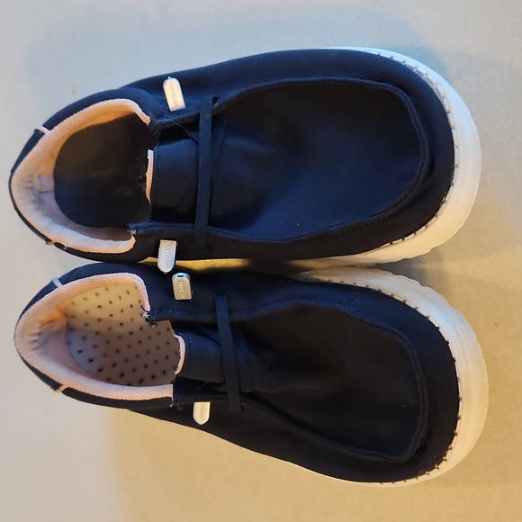 Hey Dude Wendy ADV Deep Blue - Picture 2 of 10